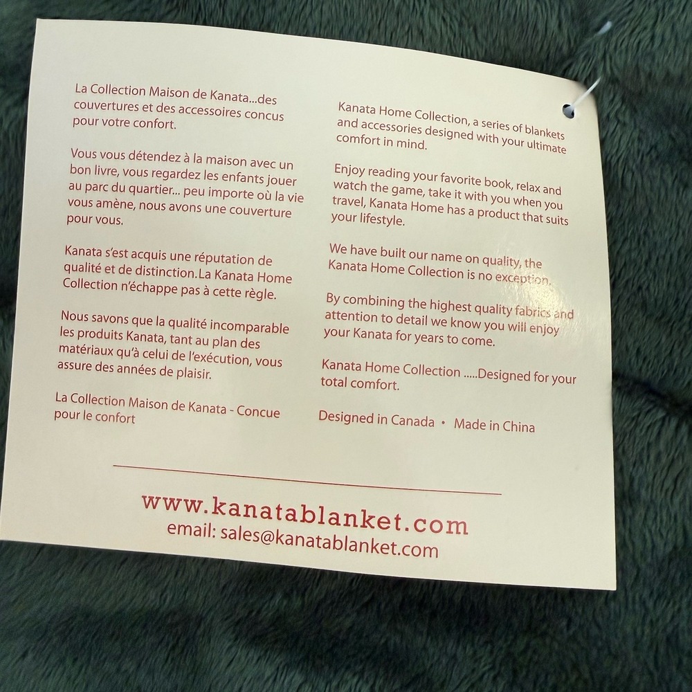 NWT Kanata Blanket Home Collection Green Fleece Plush Throw Cozy Warm Logo - Picture 6 of 6